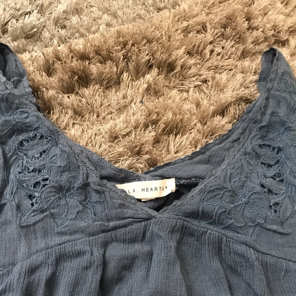 LA Hearts soft blue flowy top (S) - Picture 3 of 7